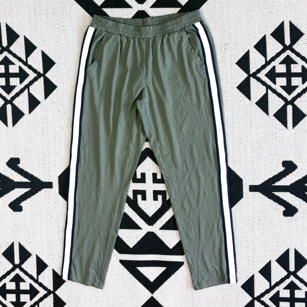 Aerie Side Striped Track Pants in Olive Green Medium